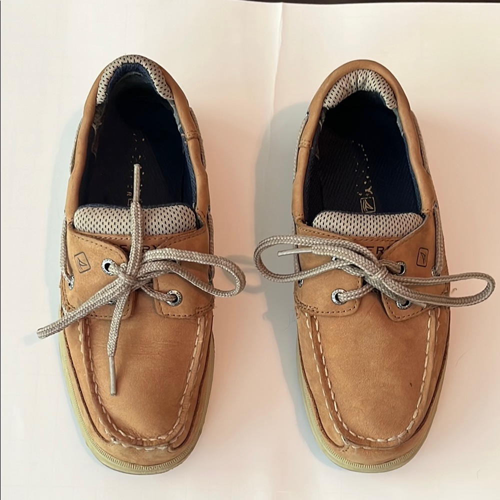 Sperry Kids Boys Tan Boat Shoes Size 2M Style:  Lanyard